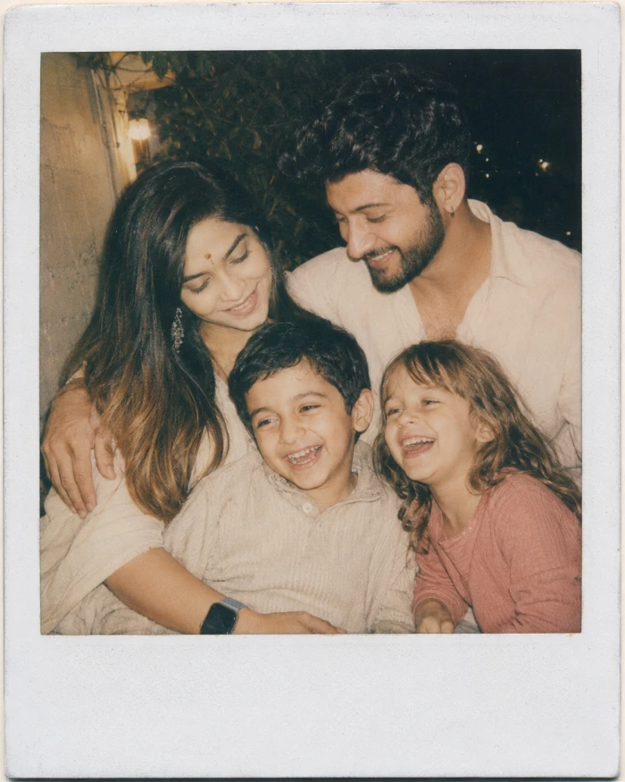 Polaroid Family Photo sample